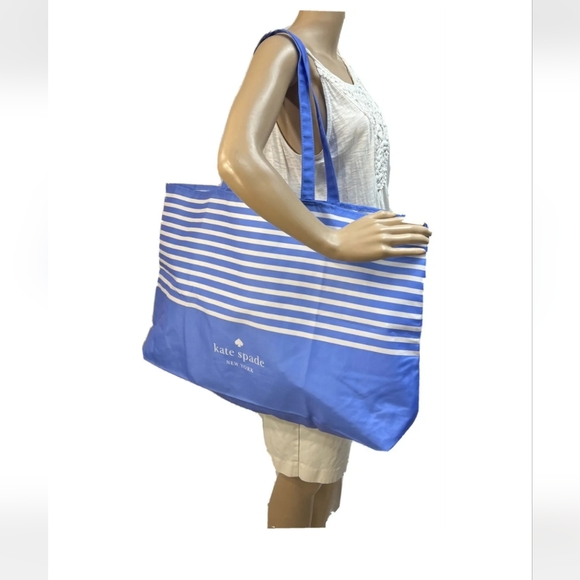 kate spade Handbags - 🌷KATE SPADE XL CANVAS SHOPPER TOTE CORNFLOWER BLUE AND WHITE STRIPES NWT